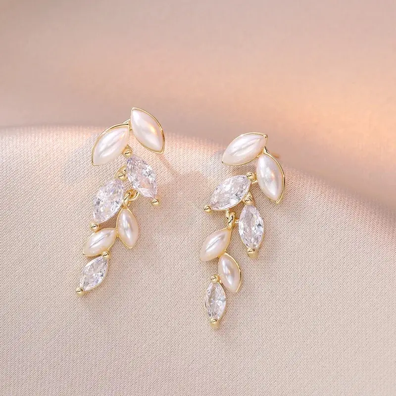 Elegant Rhinestone Drop Earrings - FY0061
